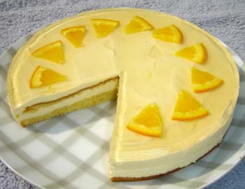 オレンジクリームトルテの写真