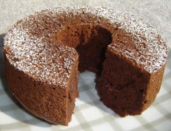 チョコレートのシフォンケーキの写真