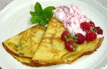 ラズベリークレープの写真