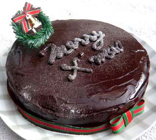 トゥリプルチョコレートガナッシュクリームケーキの写真