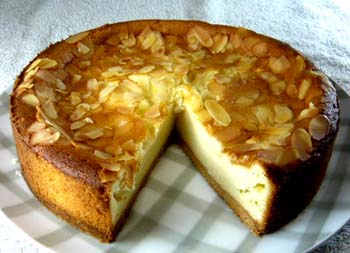 アーモンドチーズケーキの写真