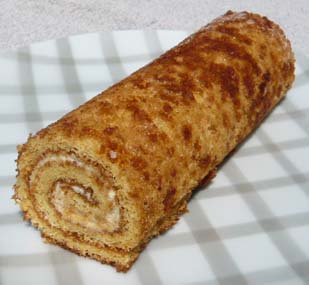 キャラメルロールケーキの写真