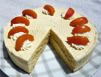 杏のクリームタルトの写真