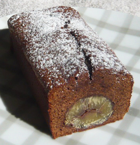 栗のチョコレートケーキの写真