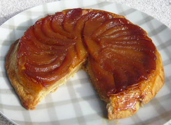 洋梨のタルトタタン風の写真