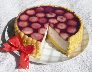 苺のシャルロットの写真