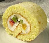 フルーツロールケーキの写真