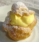 オレンジシュークリームの写真